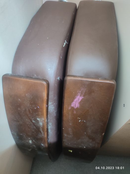 Продам б/у диван