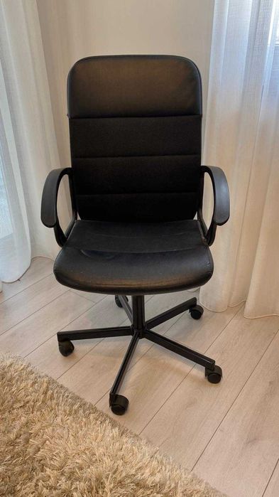 Scaun birou negru ergonomic