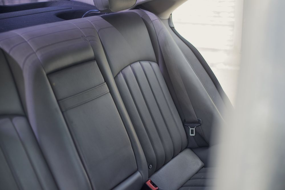 Interior complet gri Mercedes CLS W219 stop far bara turbo debitmetre
