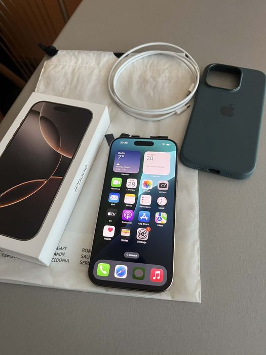 iPhone 16 Pro 256GB Desert Titanium