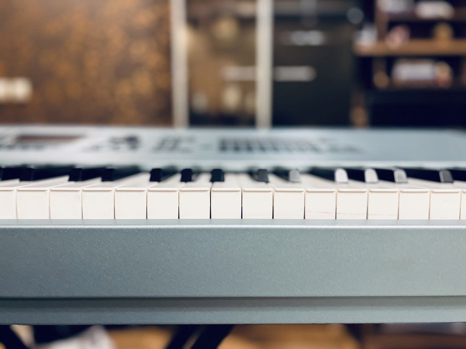 Yamaha Motif XS8 НОВ! + Thon Hard Case