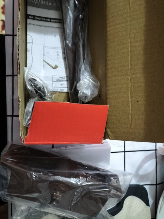 Продам доводчик двери