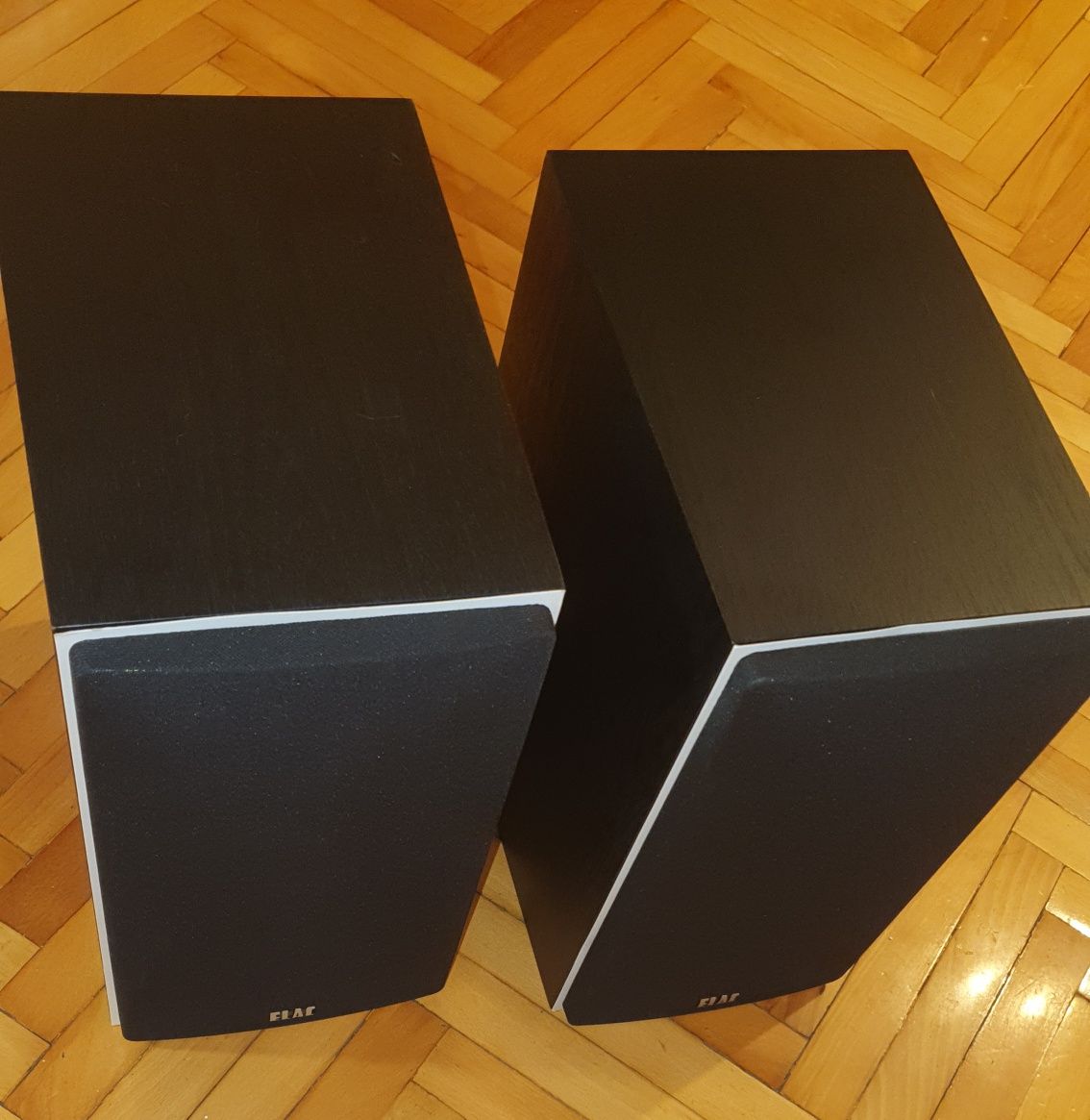 ELAC Uni-Fi UB52 - чисто нови