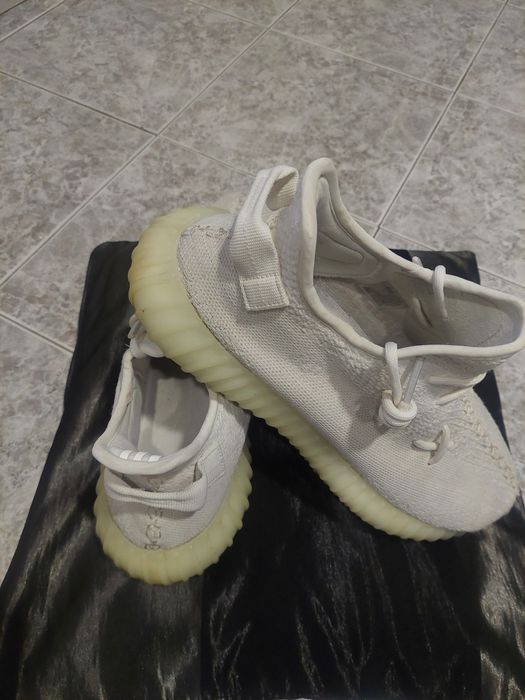 Adidas Yeezy маратонки