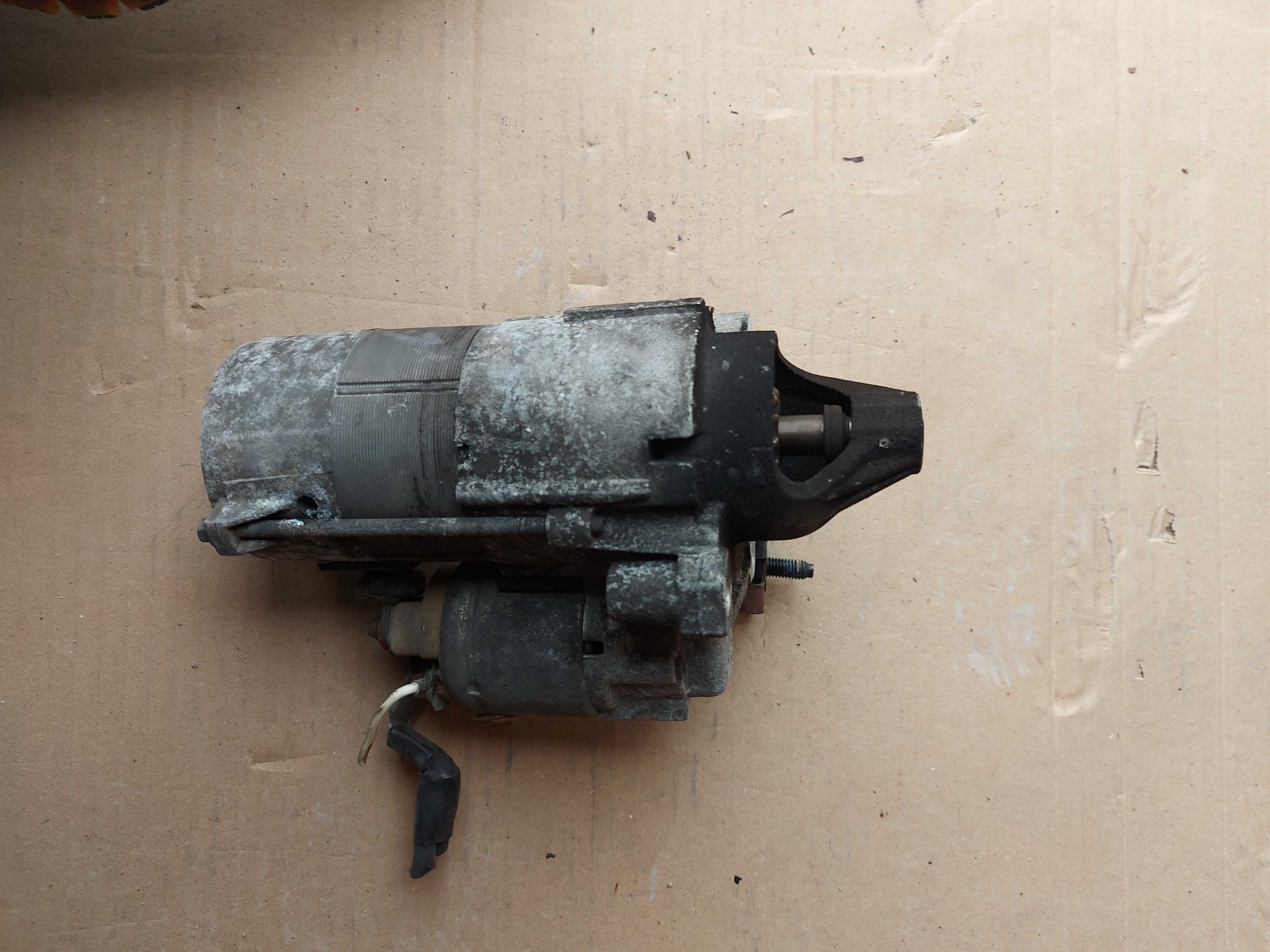 2007 citroen c4 1.6 hdi Starter