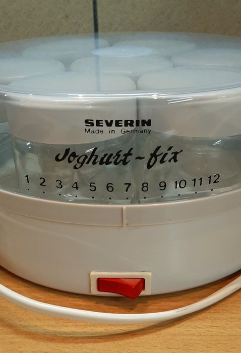 Уред за приготвяне на кисело мляко Severin