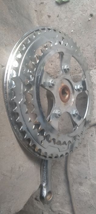 Ведущая звёздочка Турист, Спутник.