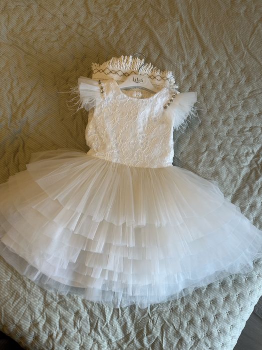 Нарядное платье