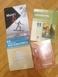 Продавам  учебници за 11 клас