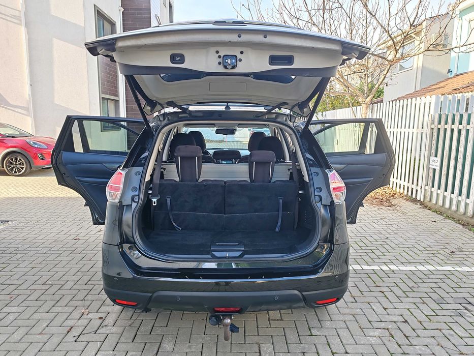 Nissan Xtrail 7Loc NaviPanoramicKeyLesGoCmr360ClimaJanteCarlig