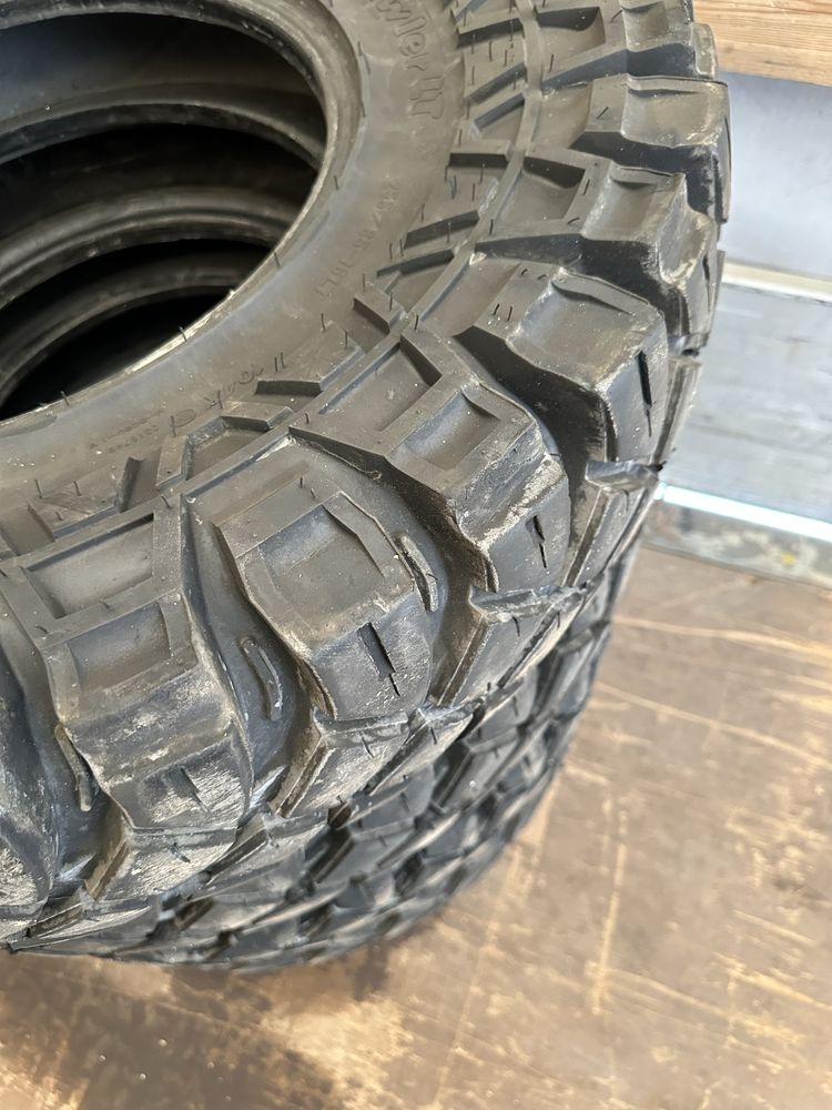 Maxxis 255/85/16