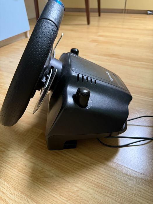 Logitech G29 Кормило