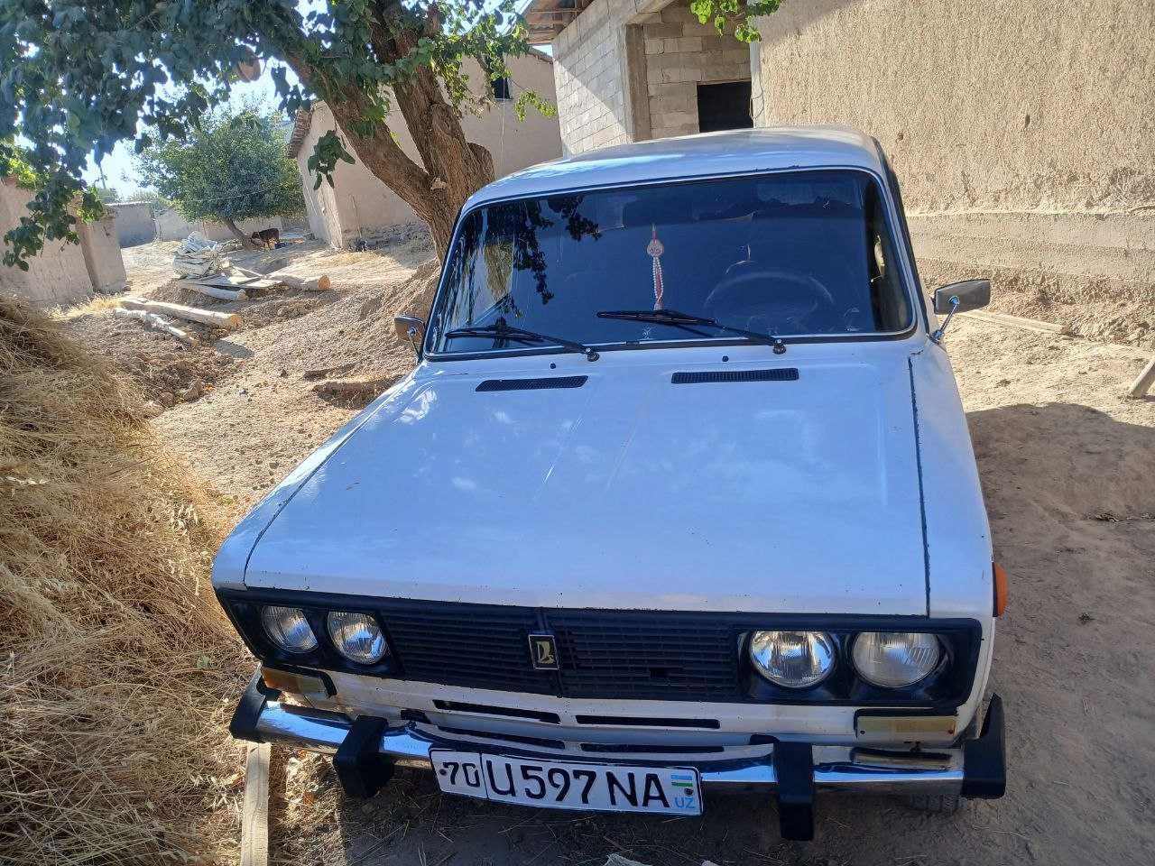 Moshina vaz 2106