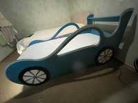 Кровать машина детская