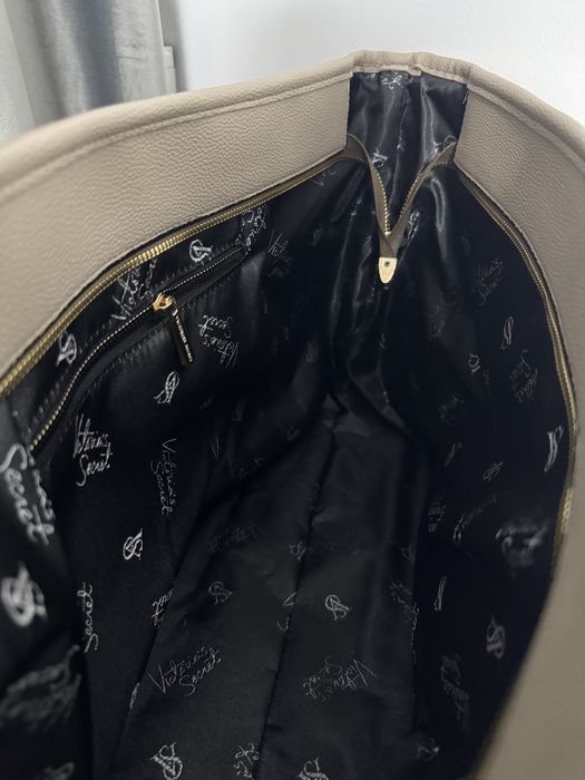 Geanta Victoria Secret’s Bej