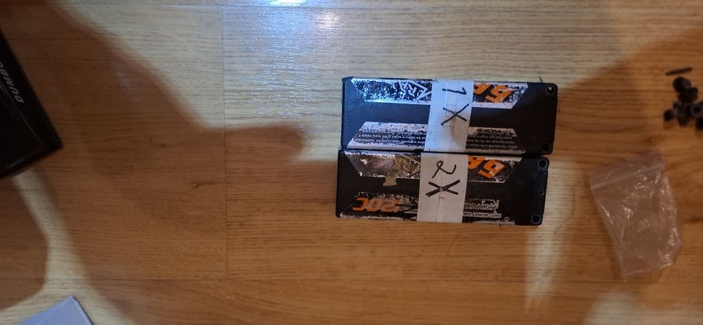 Rc truggy 1/8 със много части