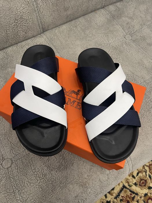 Продам тапочки фирменные