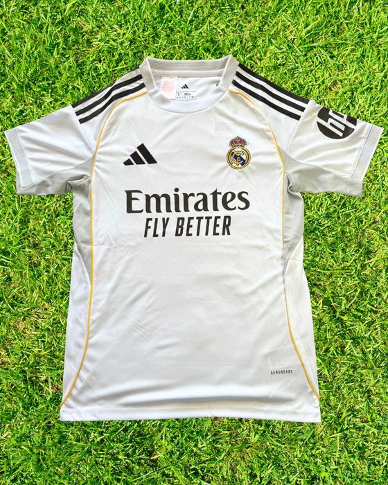 Футболна Тениска на Реал Мадрид - сезон 25/26 / Adidas