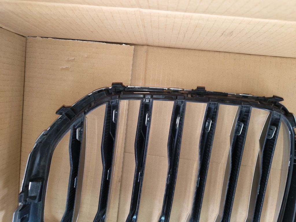 Grila radiator BMW X5 G05