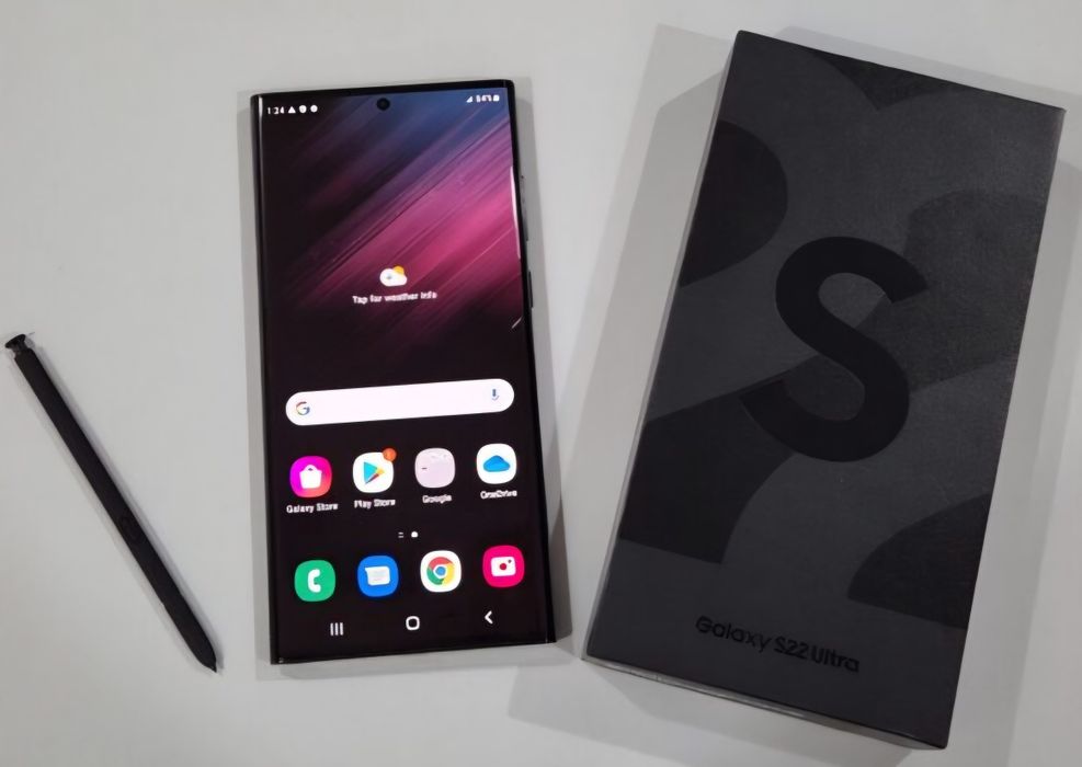 Vând URGENT Samsung s22 Ultra .