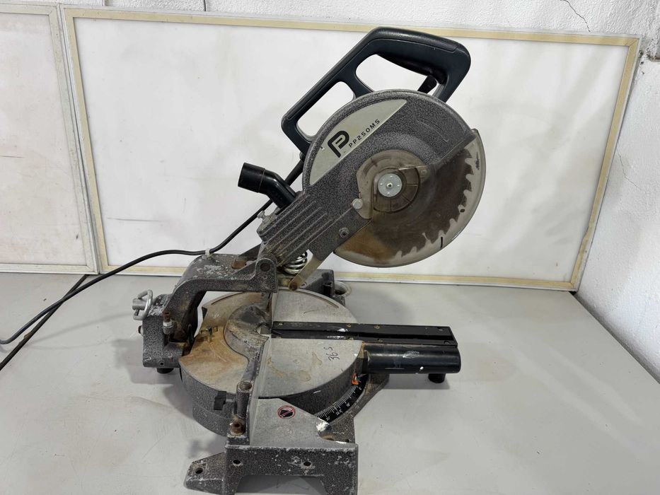 Циркуляр пендула - Pro 1800W / 254мм