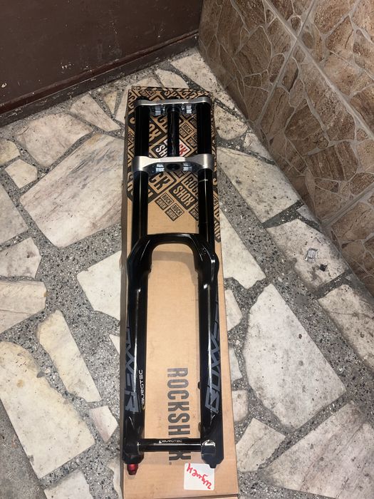 Вилка за велосипед rock shox boxxer 2020 200 mm
