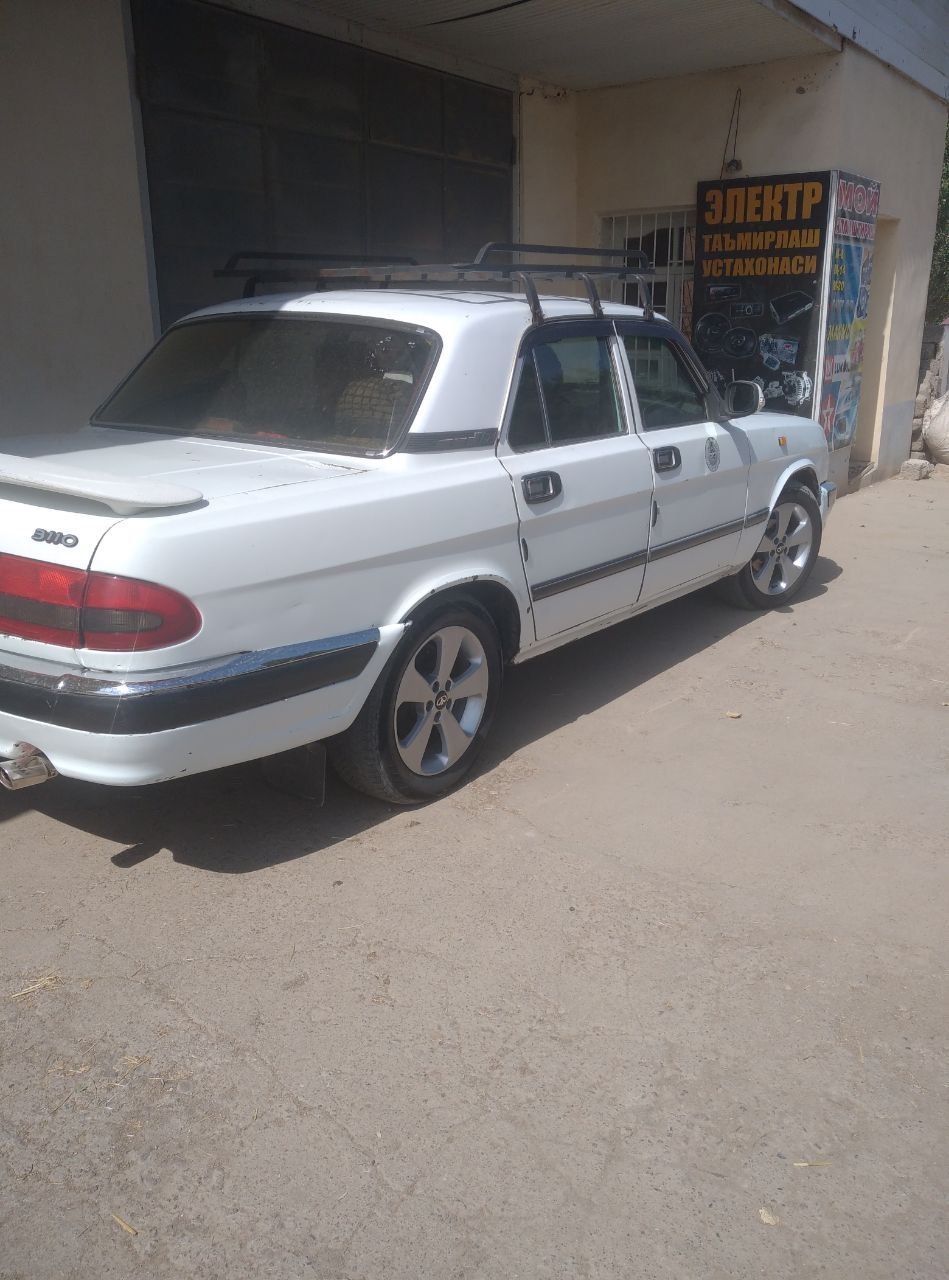 3110 sotiladi sotiladi