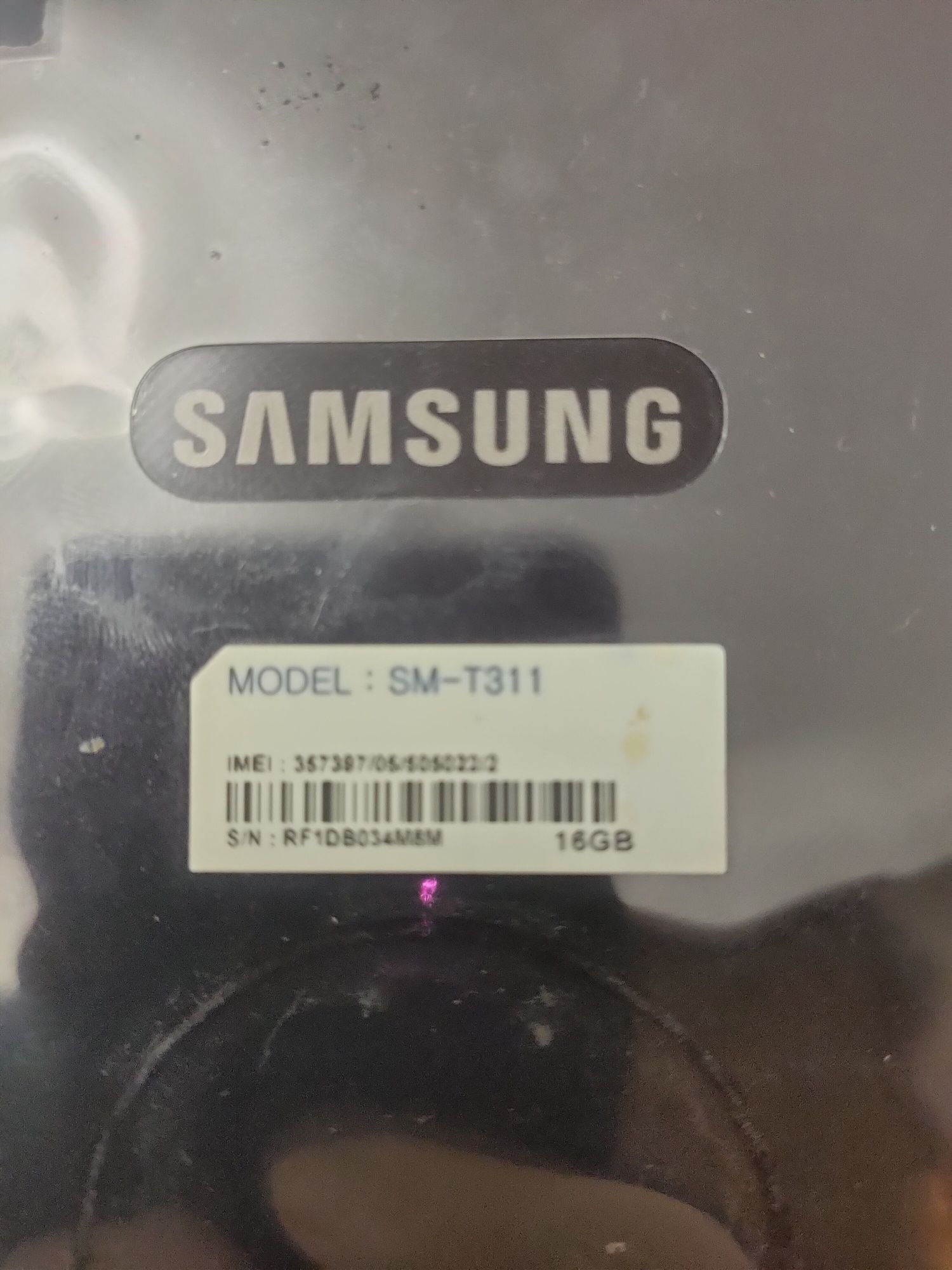 Tableta Samsung SM - T311