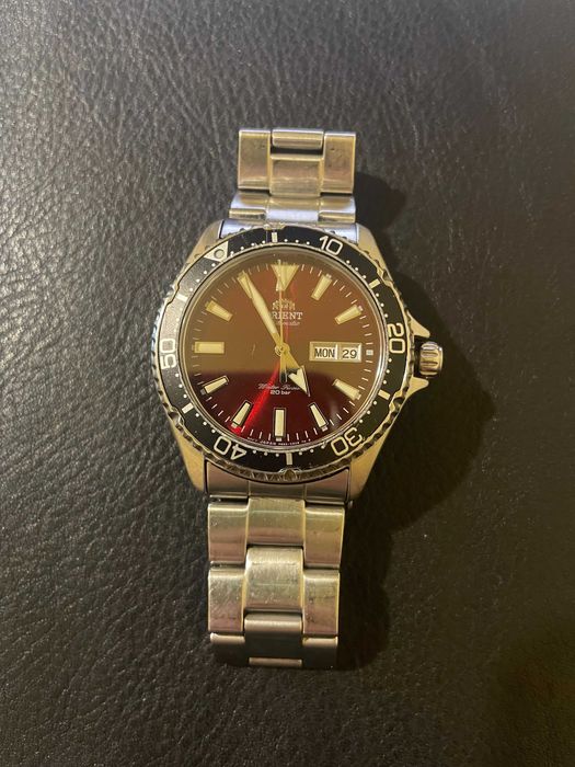 Ceas bărbătesc Orient Kamasu Automatic RA-AA0003R19B (Cadran roșu)