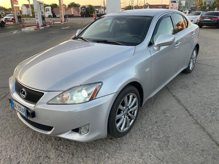 Lexus IS220 - 2.2D 177CP - Ventilatie * Keyless * Xenon...