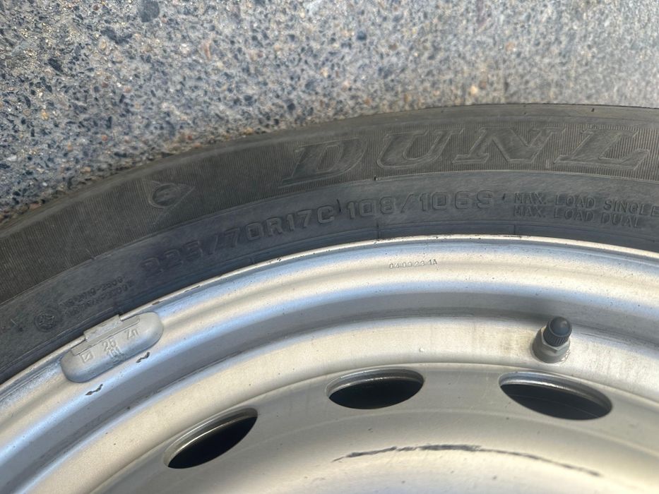 Шины, б/у покрышки Dunlop 225/70/r17