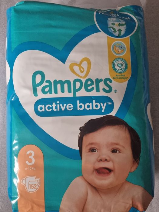 Scutece Pampers, Huggies