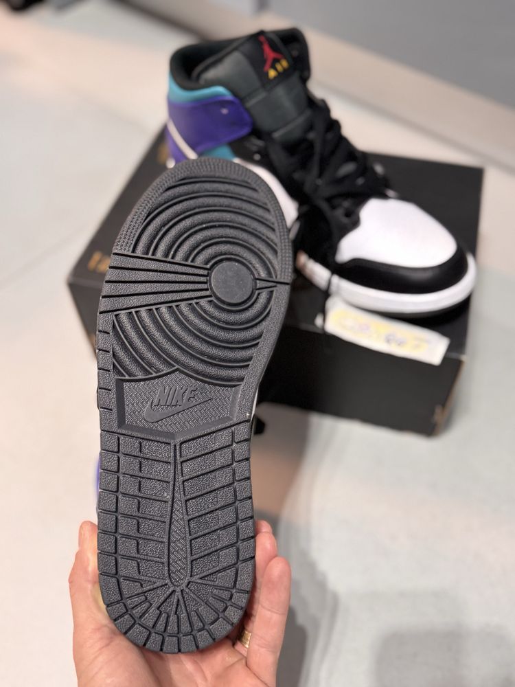Air Jordan 1 Mid Teal Purple