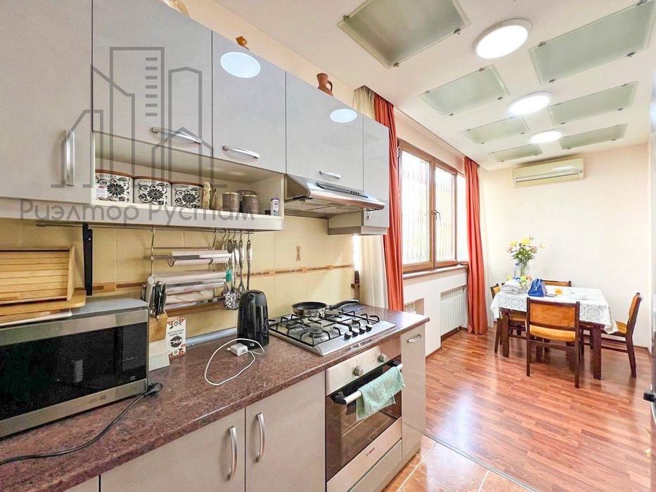 4/4/4 77-серия 2х6 Дархан ЗАГС 105м2