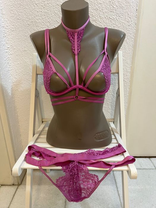 Продавам еротично бельо.Две части.Ново! 018