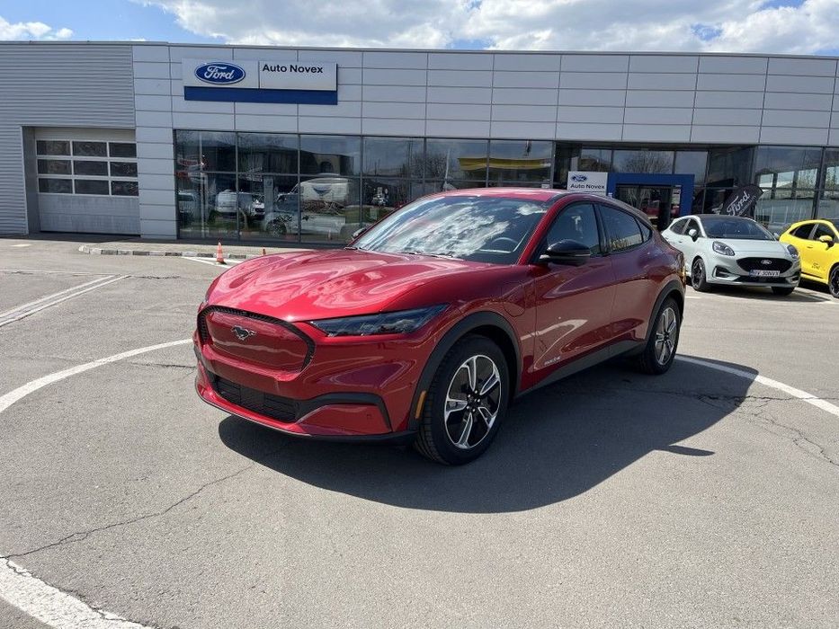 Ford Mustang Mach-E Ford Mustang Mach-E 2025 - via workleto.com