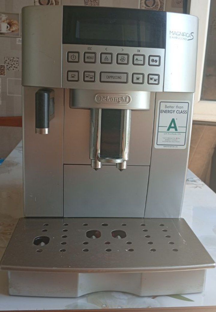 Кофемашина DeLonghi