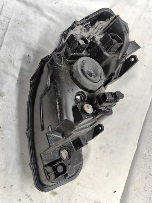 Фар сузуки  Suzuki SX4