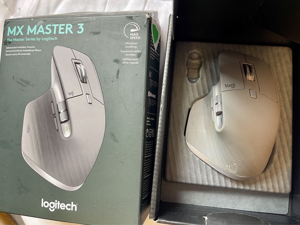 Mouse logitech lift vertical dreptaci sau stângaci