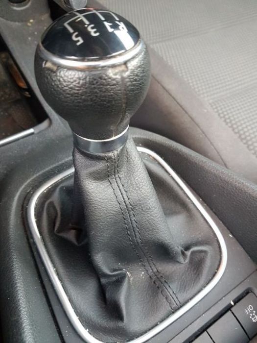 Nuca si Manson Piele VW Golf 6 2008 - 2013