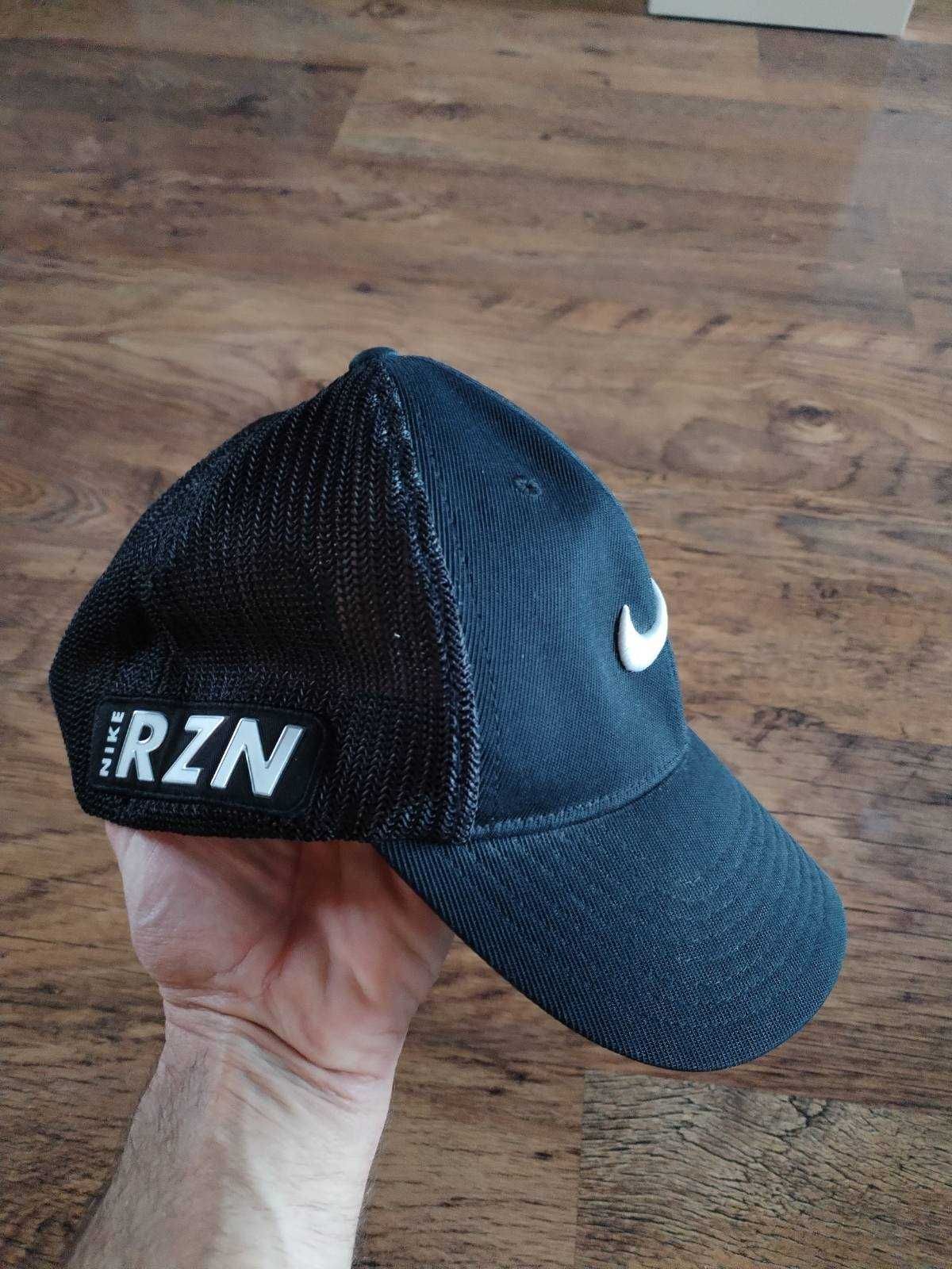NIKE VRS-RZN FLEXFIT Golf Hat - страхотна шапка