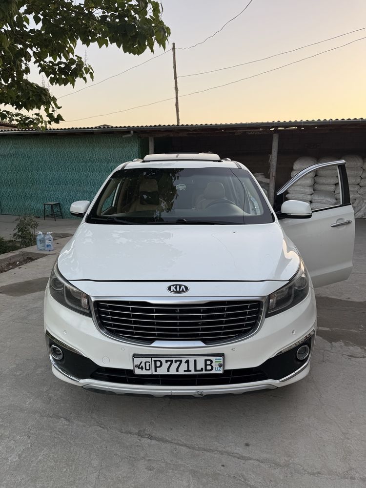 kia carnival sotiladi 2.2 dizel mator turbo