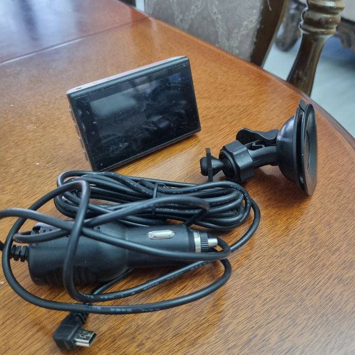 Автомобильный видеорегистратор