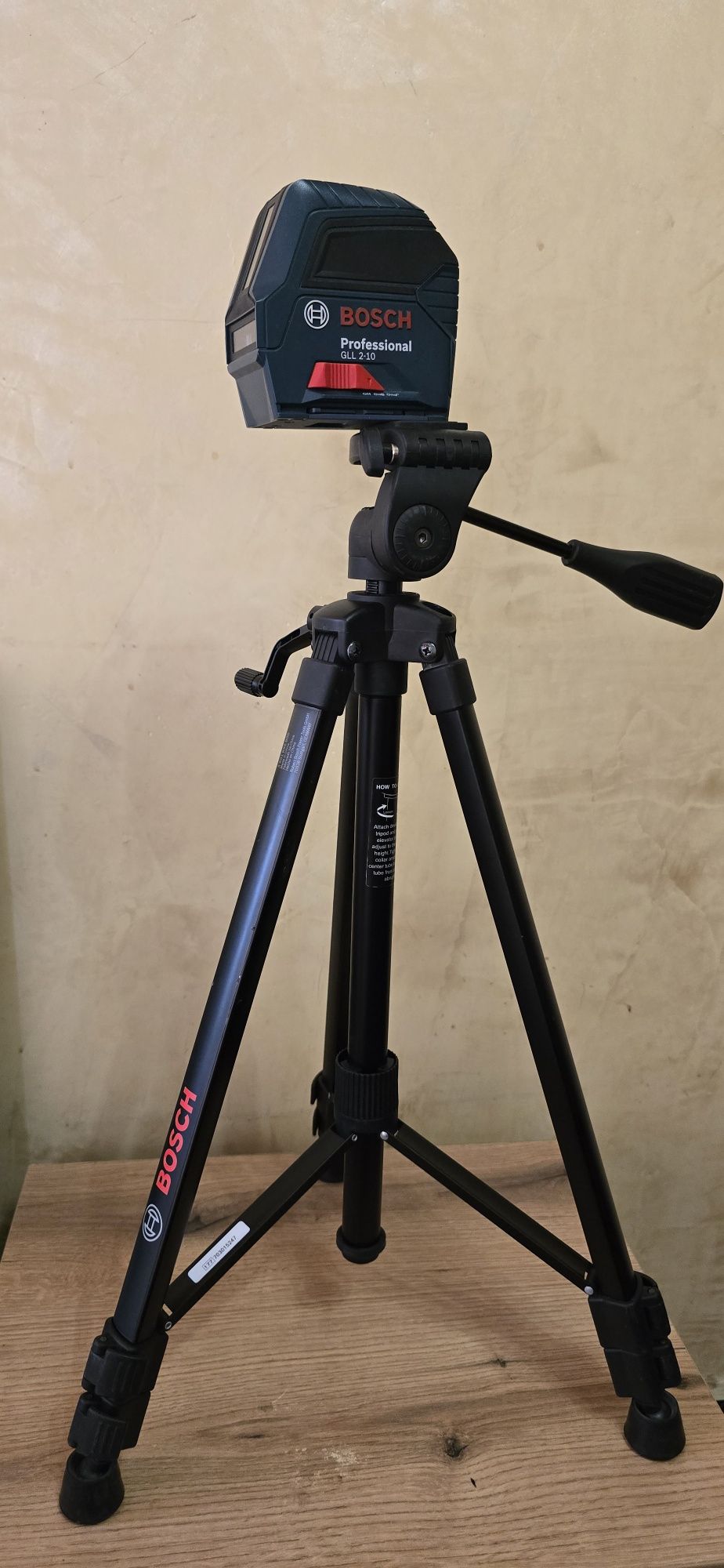 Лазерен нивелир Bosch Professional GLL 2-10