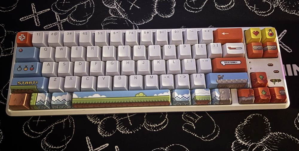 QwertyKey65 Arcade Hotswap RGB Tastatura Mecanica Gaming