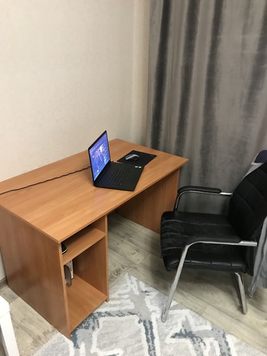 Продаю стол и стул