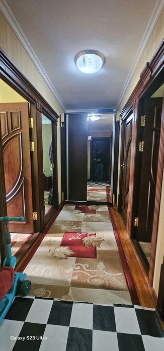 Pridasgir masjid yonida 3 xonalik 3-qavatda joylashgan kvartira sotila