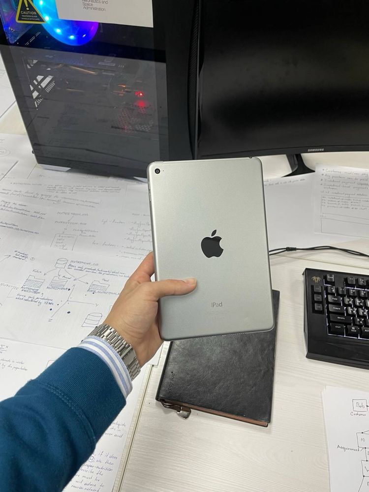 Apple iPad 4 mini