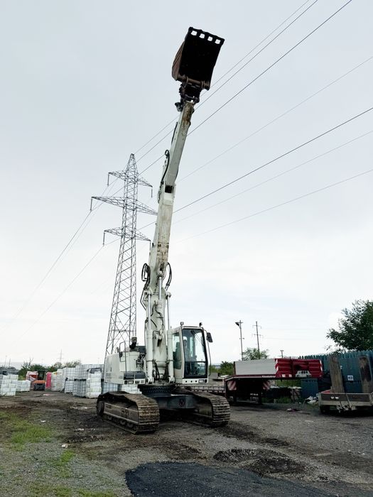 Excavator LIEBHERR 934 2006