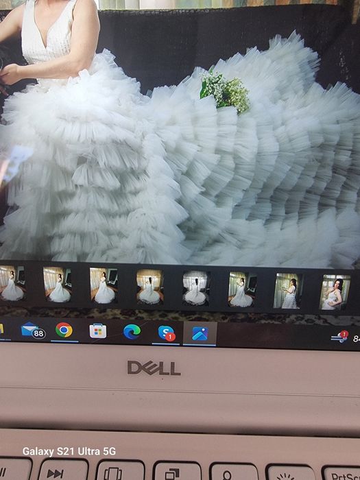 Rochie de mireasa marime S, (2in1 printesa si scurta), corset cu perle